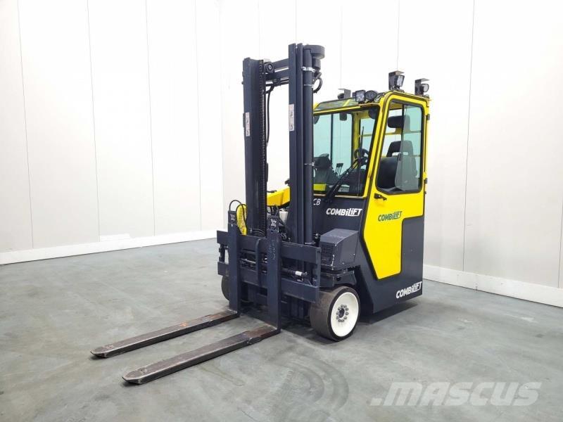 Combilift CB4000 Empilhadores de 4 vias