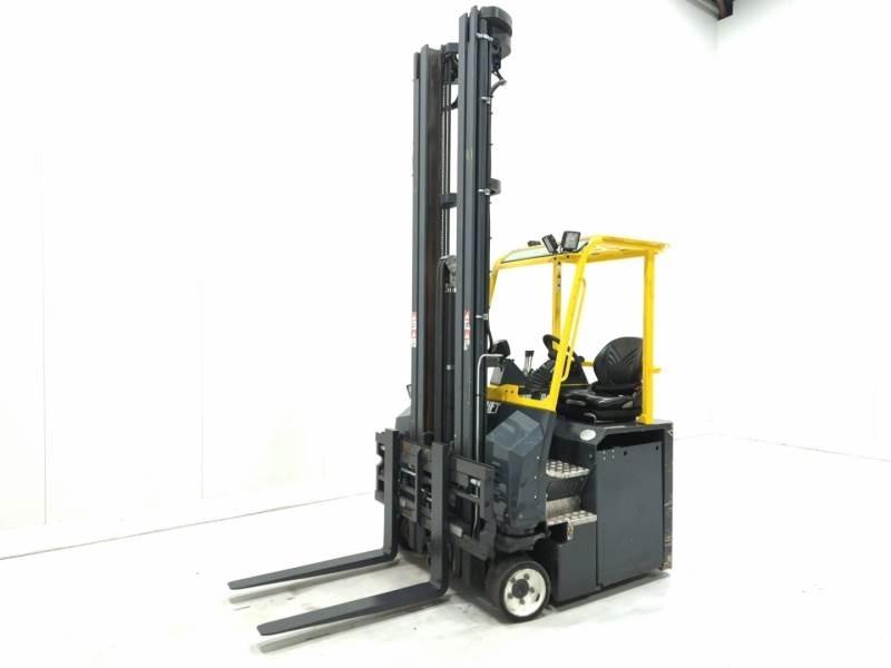 Combilift CBE2500 Empilhadores de 4 vias