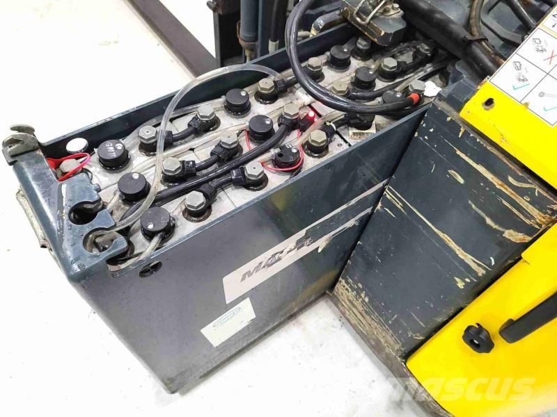 Combilift CS1500 Self propelled stackers