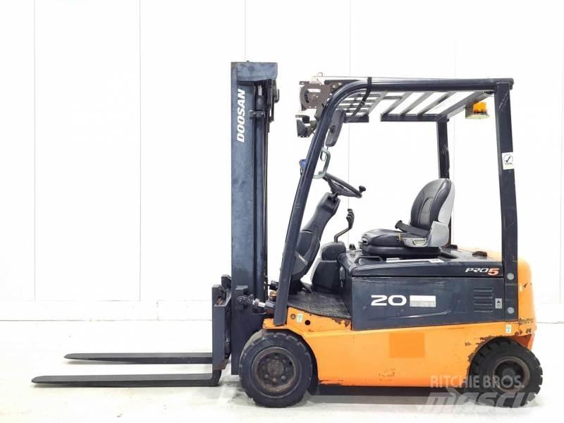 Doosan B20X-5 Empilhadores eléctricos