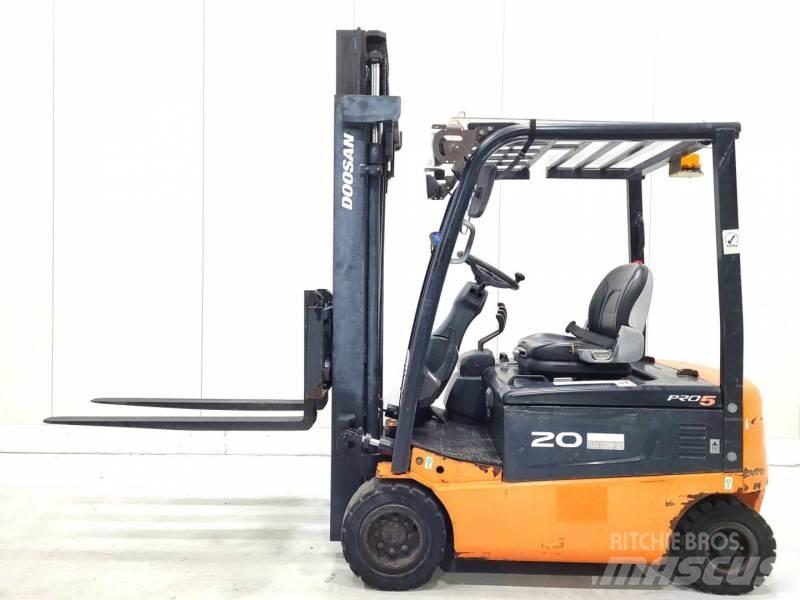 Doosan B20X-5 Empilhadores eléctricos