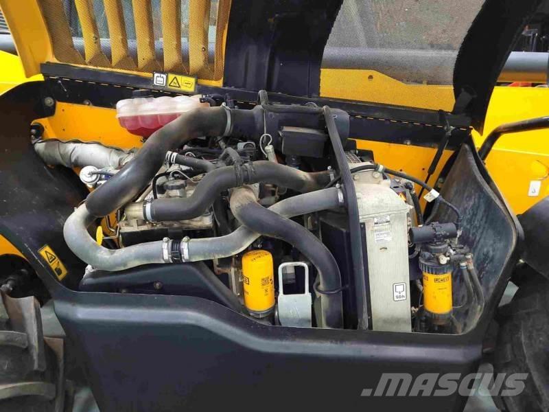 JCB 535-125 HIVIZ Manipulador telescópico