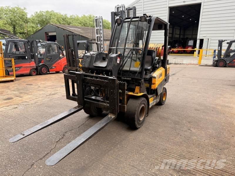 JCB TLT30G Manipulador telescópico