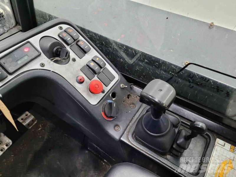 JCB TLT30G Manipulador telescópico
