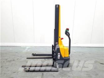 Jungheinrich EMC B10 Empilhador para operador externo