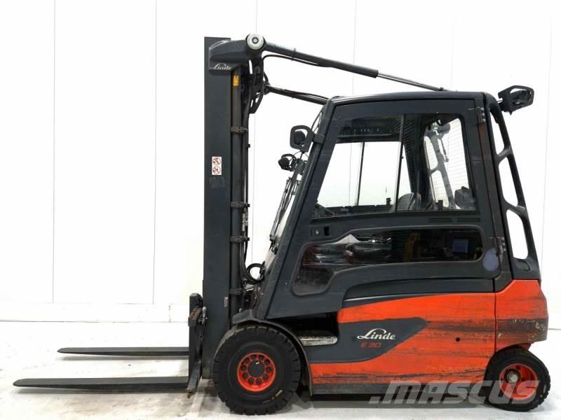 Linde E30L-01 Empilhadores eléctricos