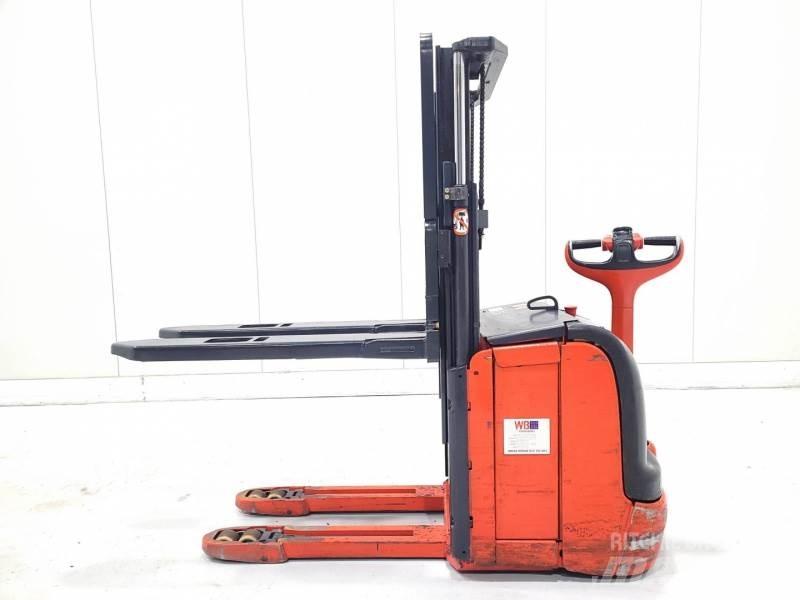Linde L14 Porta-paletes manuais