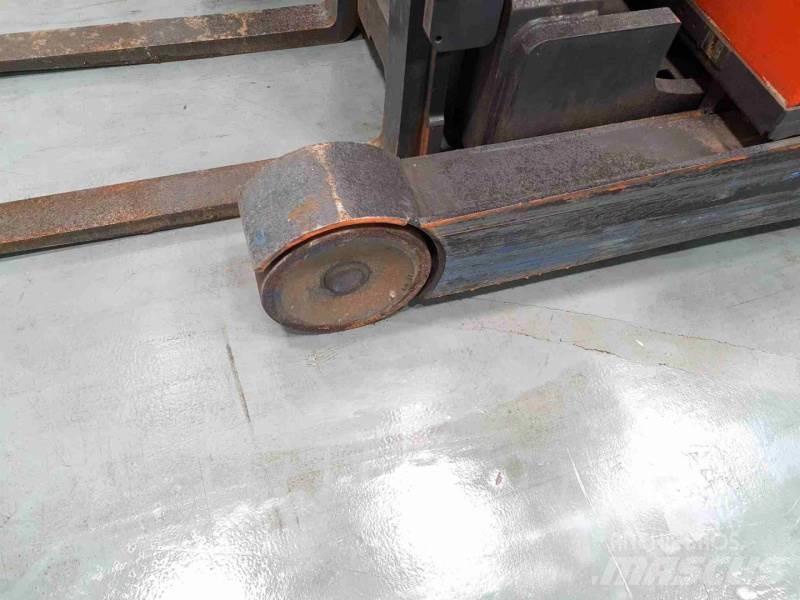 Linde R16HD-01 1120 Empilhadores Elevadores