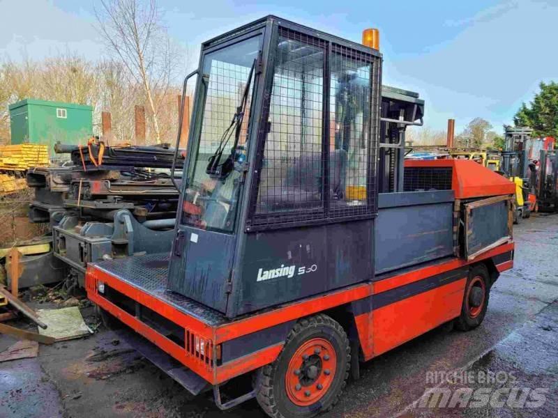 Linde S30 Carregadores laterais
