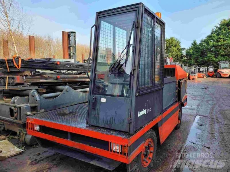 Linde S30 Carregadores laterais