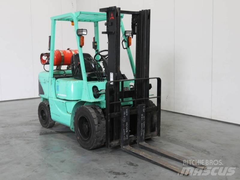 Mitsubishi FG35K Empilhadores a gás
