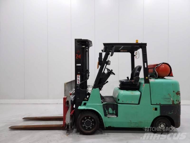 Mitsubishi FGC55K Empilhadores a gás