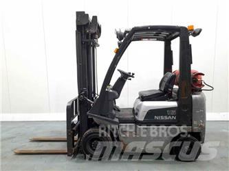 Nissan PD01A15PQ Empilhadores a gás