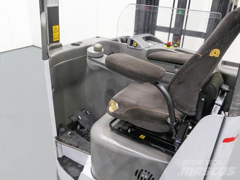Nissan UNS161 Empilhadores Elevadores