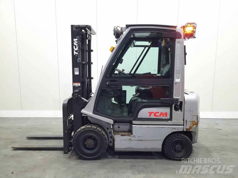 TCM Y1D1A18H Empilhadores Diesel