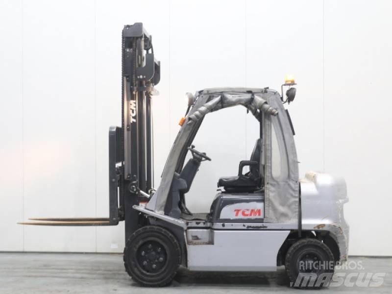 TCM YG1D2A32H Empilhadores Diesel