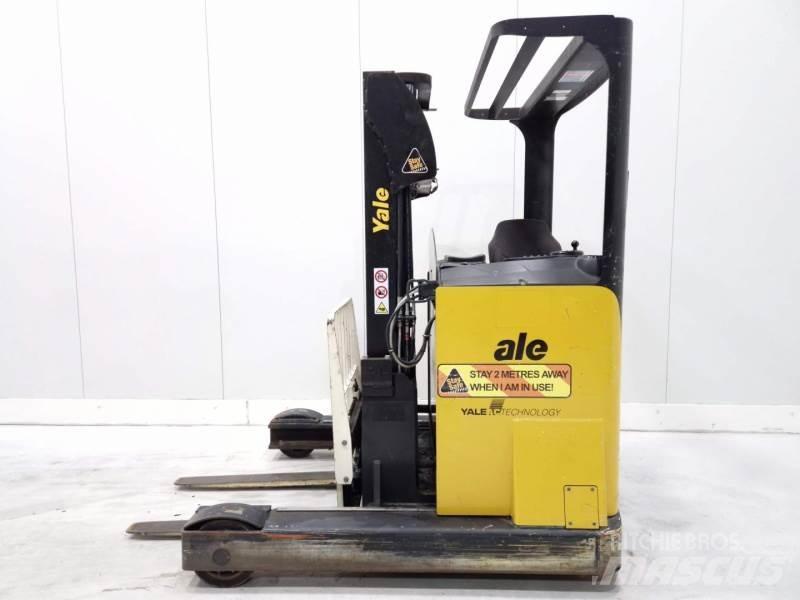 Yale MR14 Empilhadores Elevadores