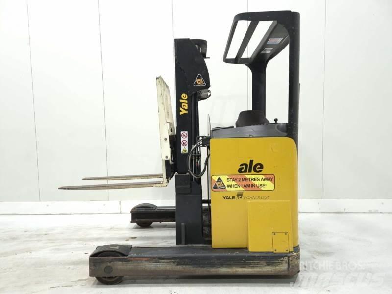 Yale MR14 Empilhadores Elevadores