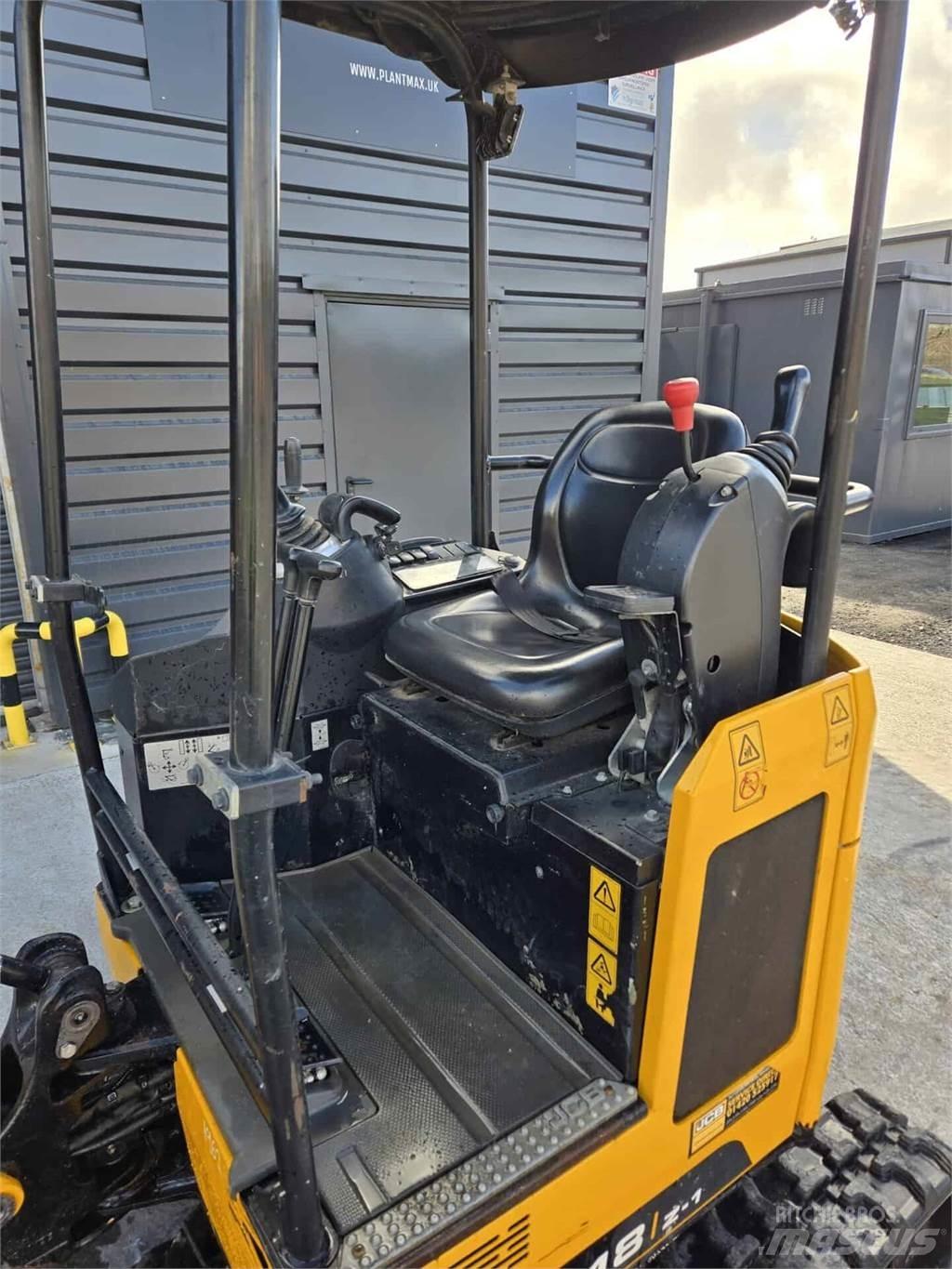 JCB 18Z Miniescavadeiras