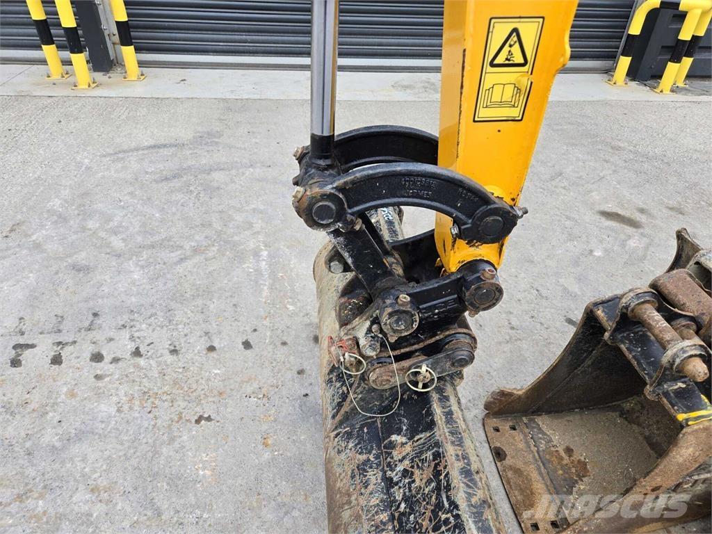 JCB 18Z Miniescavadeiras