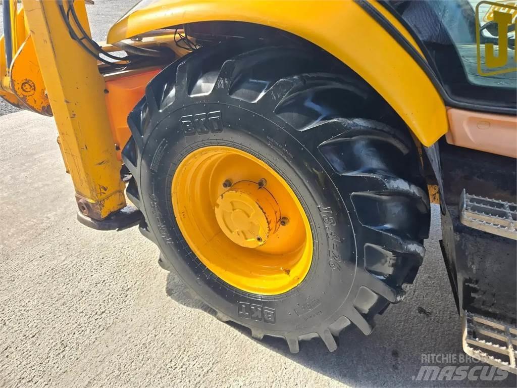 JCB 3CX Retroescavadeiras