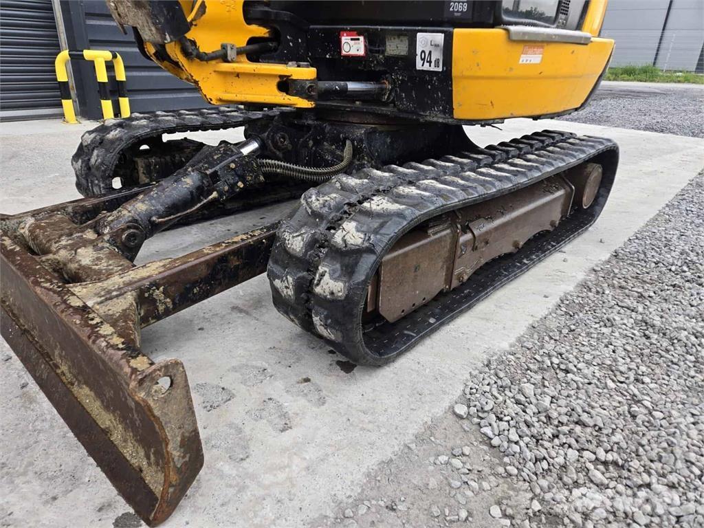 JCB 8026 Miniescavadeiras