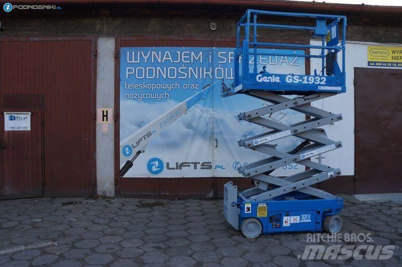 Genie 1932 Elevadores de tesoura
