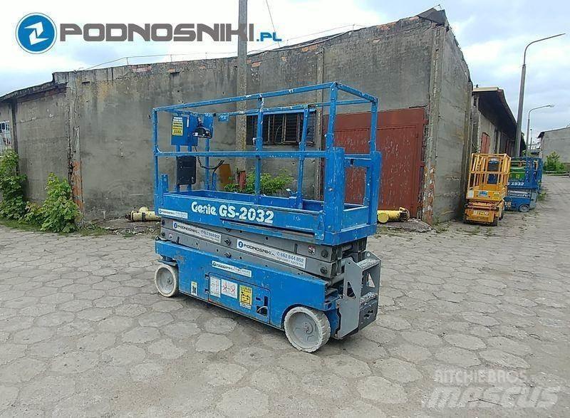 Genie 2032 Elevadores de tesoura
