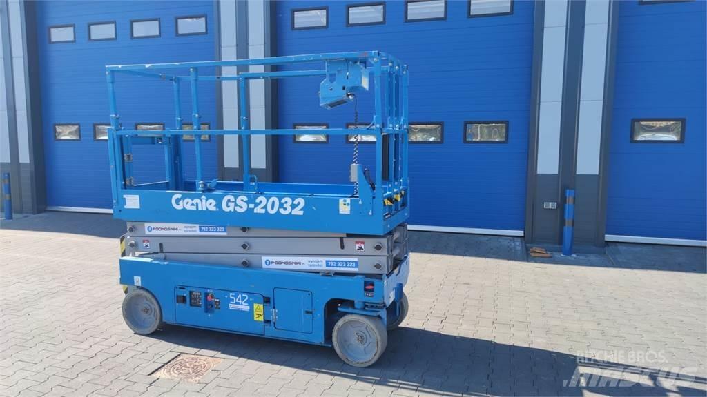 Genie 2032 Elevadores de tesoura