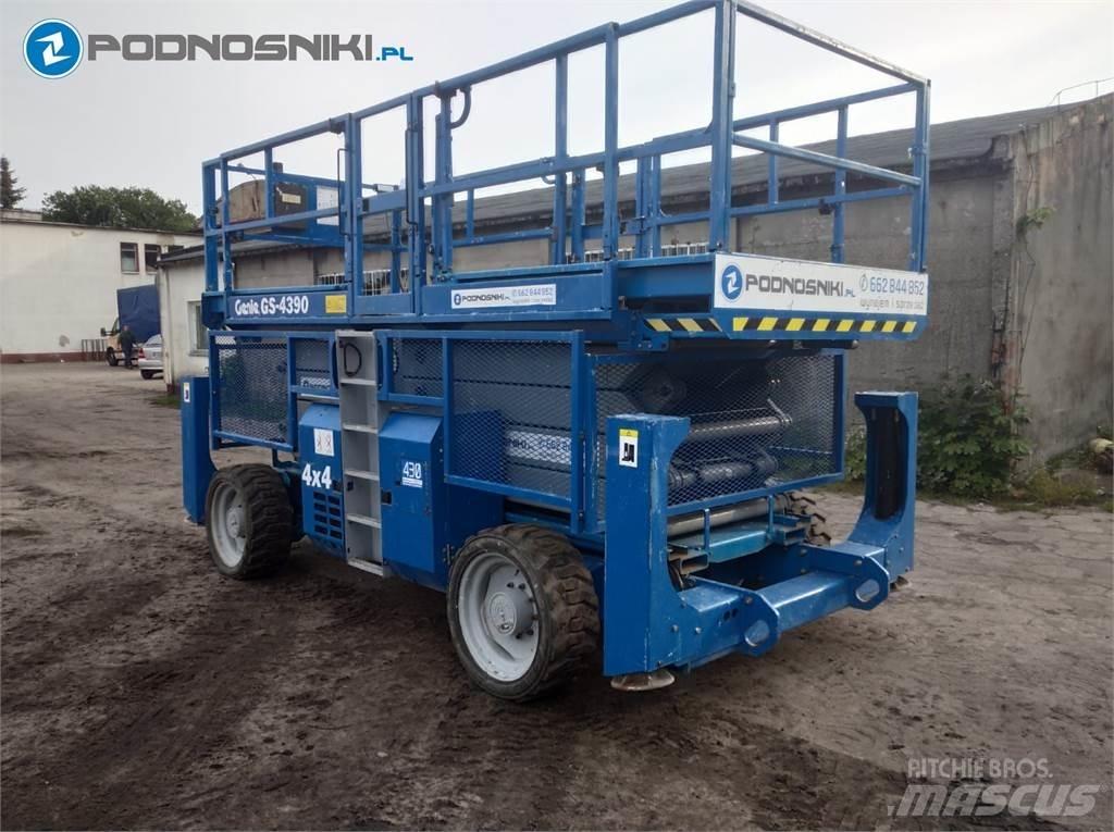 Genie 4390 Elevadores de tesoura