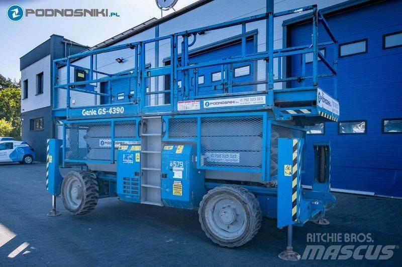 Genie GS-4390 Elevadores de tesoura