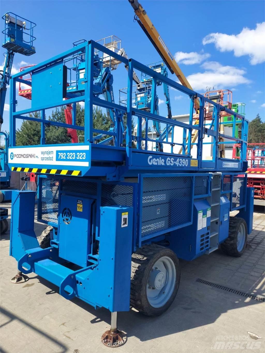 Genie GS-4390 RT Elevadores de tesoura