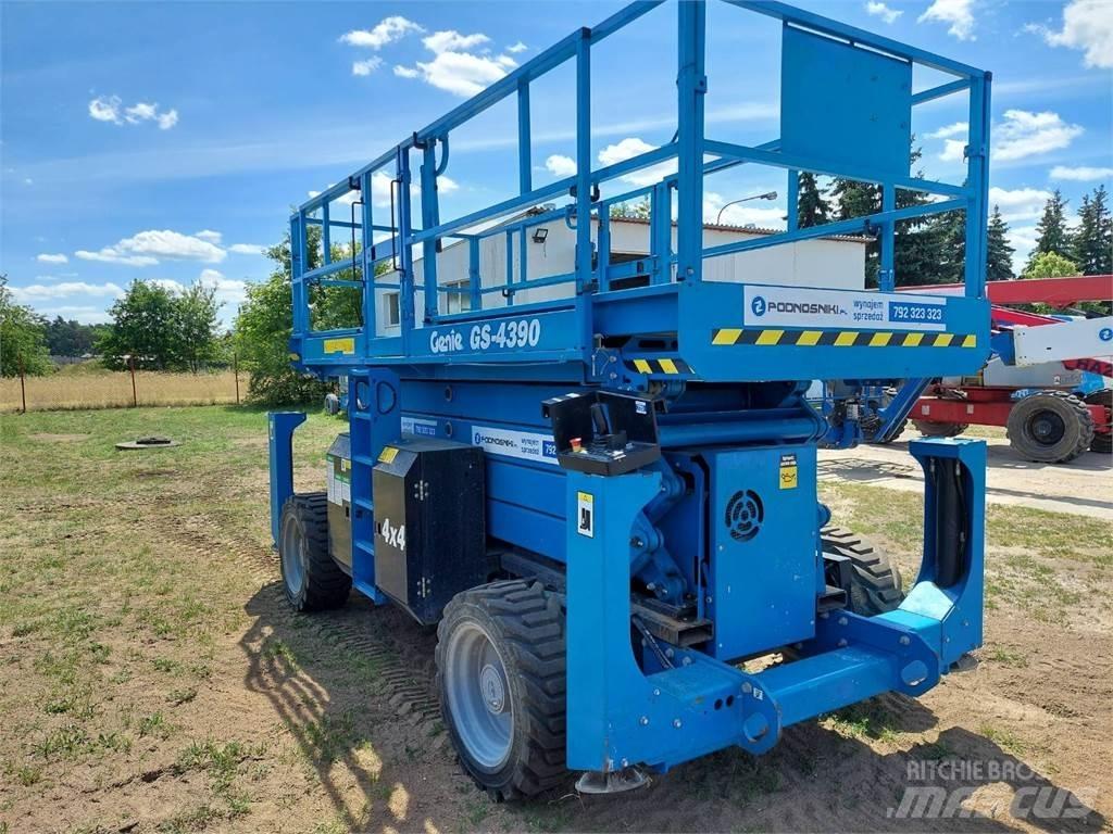 Genie GS-4390 RT Elevadores de tesoura