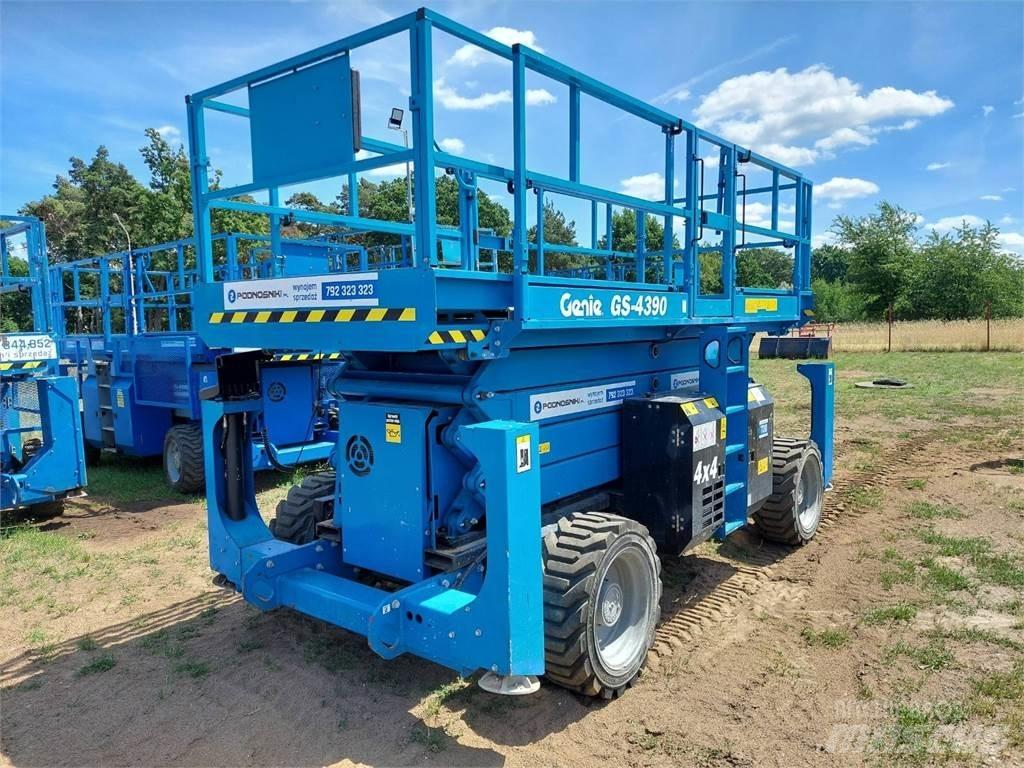 Genie GS-4390 RT Elevadores de tesoura
