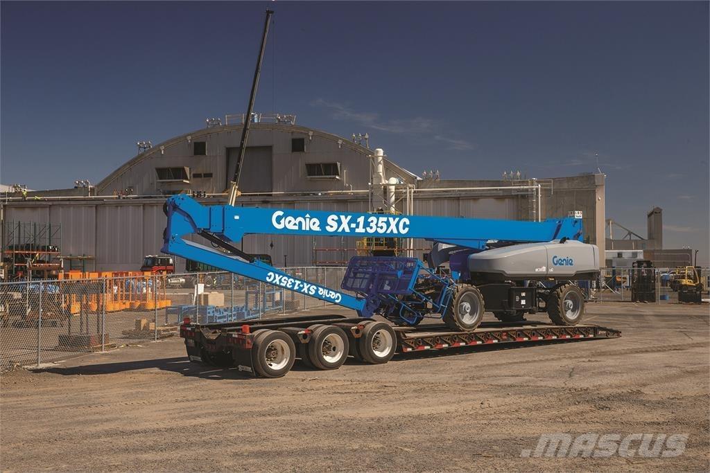 Genie SX-135 XC Elevadores braços Telescópicos