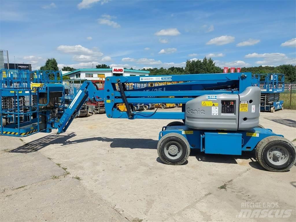 Genie Z-45/25J DC Elevadores braços articulados
