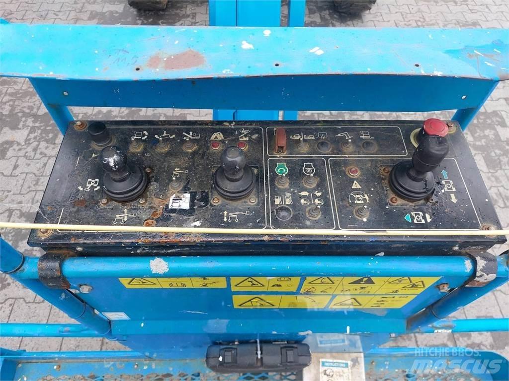 Genie Z-45/25J RT Elevadores braços articulados