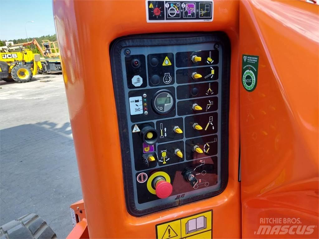 JLG E450AJ Elevadores braços articulados