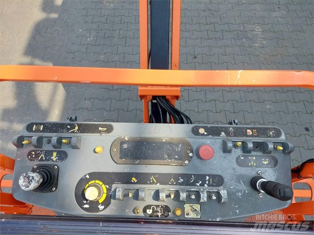 JLG M600JP Elevadores braços articulados
