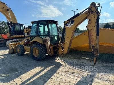 CAT 430E Retroescavadeiras