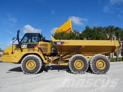 CAT 725 Caminhões articulados