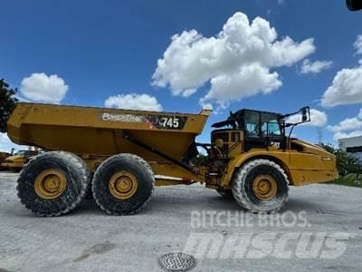 CAT 745-04A Caminhões articulados