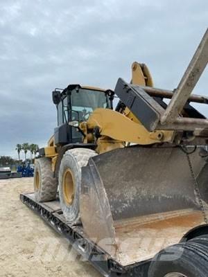 CAT 938M Carregadeiras de rodas