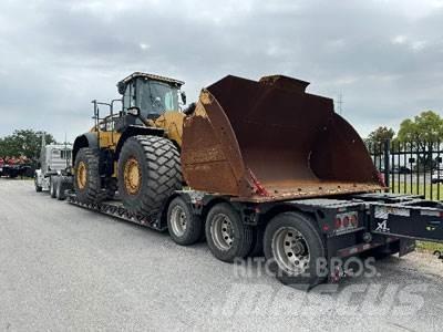 CAT 982M Carregadeiras de rodas