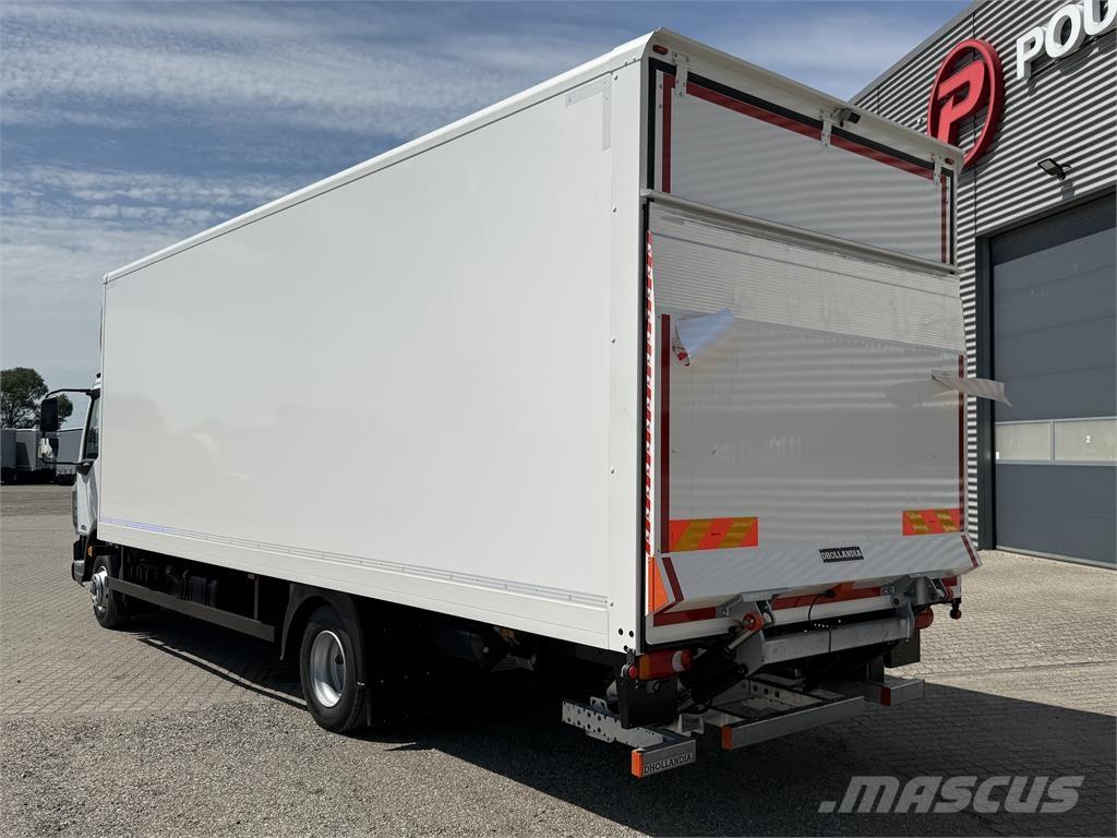 DAF XB 230 m. lift Caminhões de caixa fechada