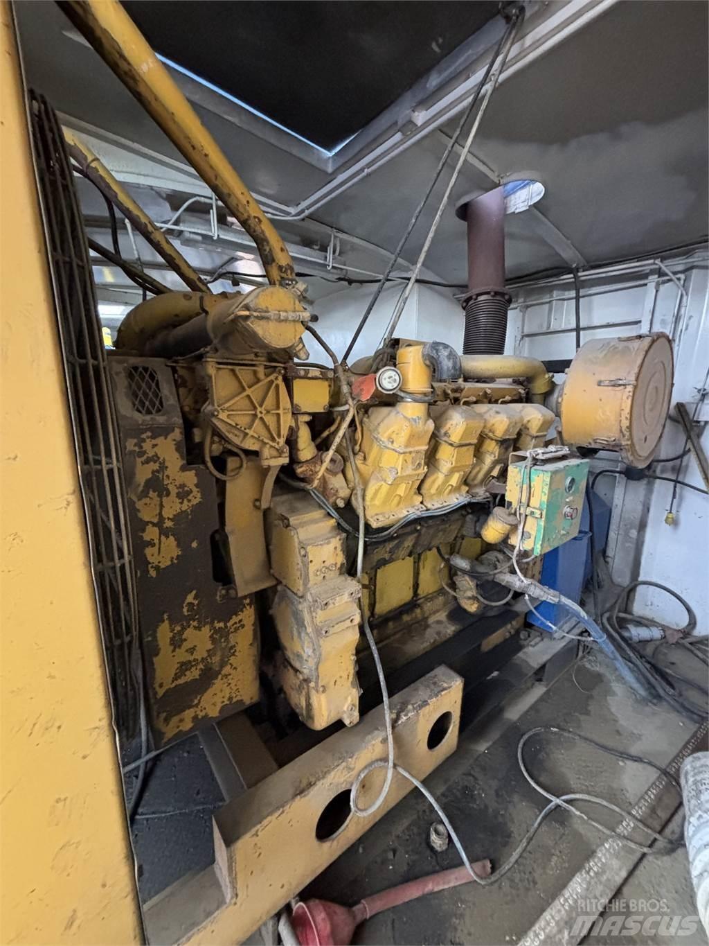 CAT C15 Construção - Outros
