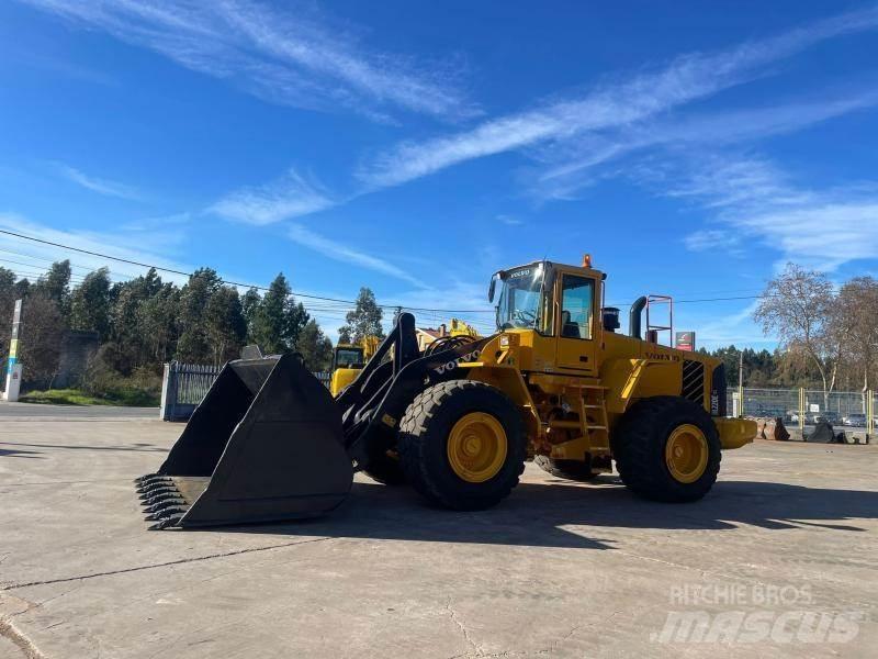 Volvo L 220 E Carregadeiras de rodas