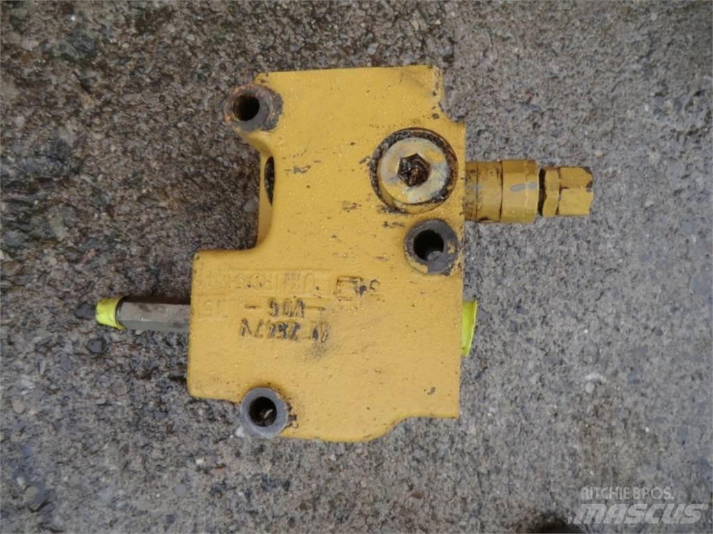 CAT 231D Construção - Outros
