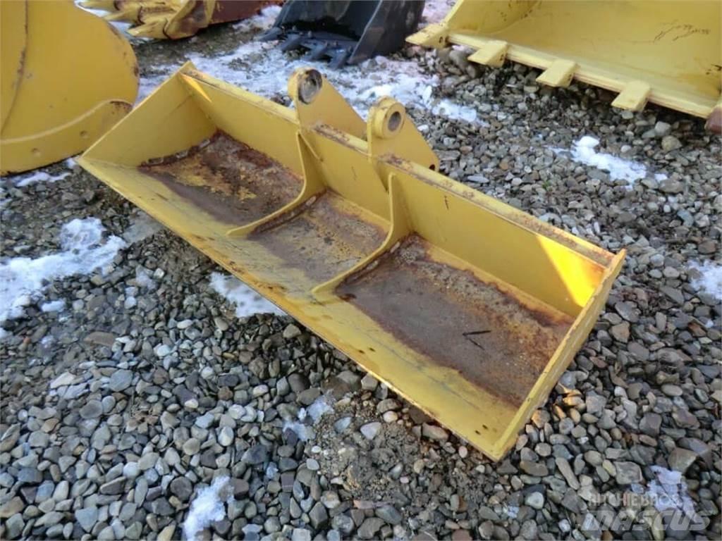 CAT 428 Construção - Outros
