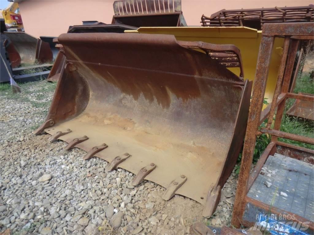 CAT 5080 Construção - Outros
